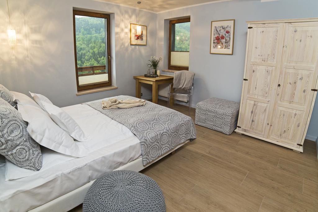 Aspen Deluxe Residence & Aspen Cottage Międzybrodzie Bialskie Værelse billede